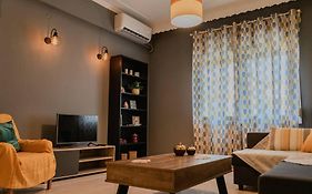 Aigli'S Urban Lodge